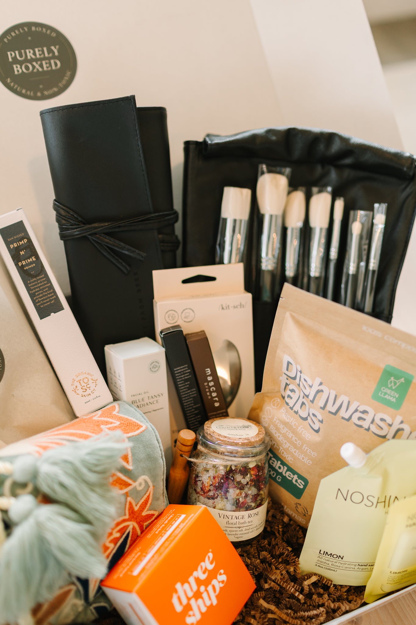 Purely Boxed Premium Box - Spring Curated Gift Items